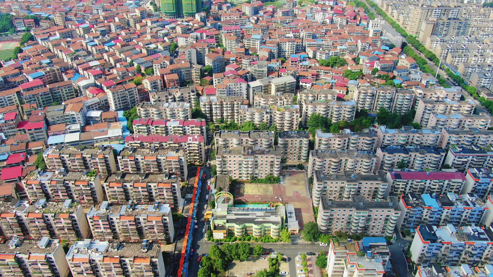 “老破小”房价泡沫在一线城市基本消除